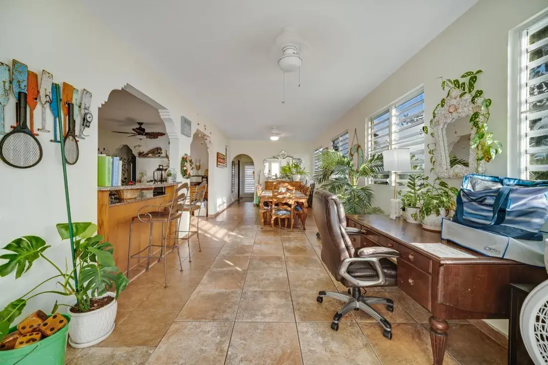 True Beachfront Living At Casa Del Mar