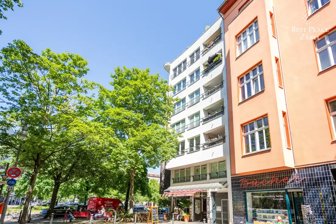 City-West kompakt: modernisiertes Design-Apartment mit ruhiger Loggia in der Nähe des KaDeWe