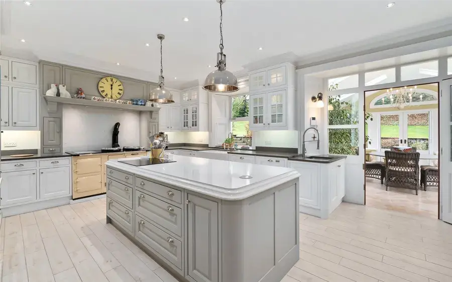 Luxury Family Home In Ireland Knockmacool, Enniskeane, West Cork